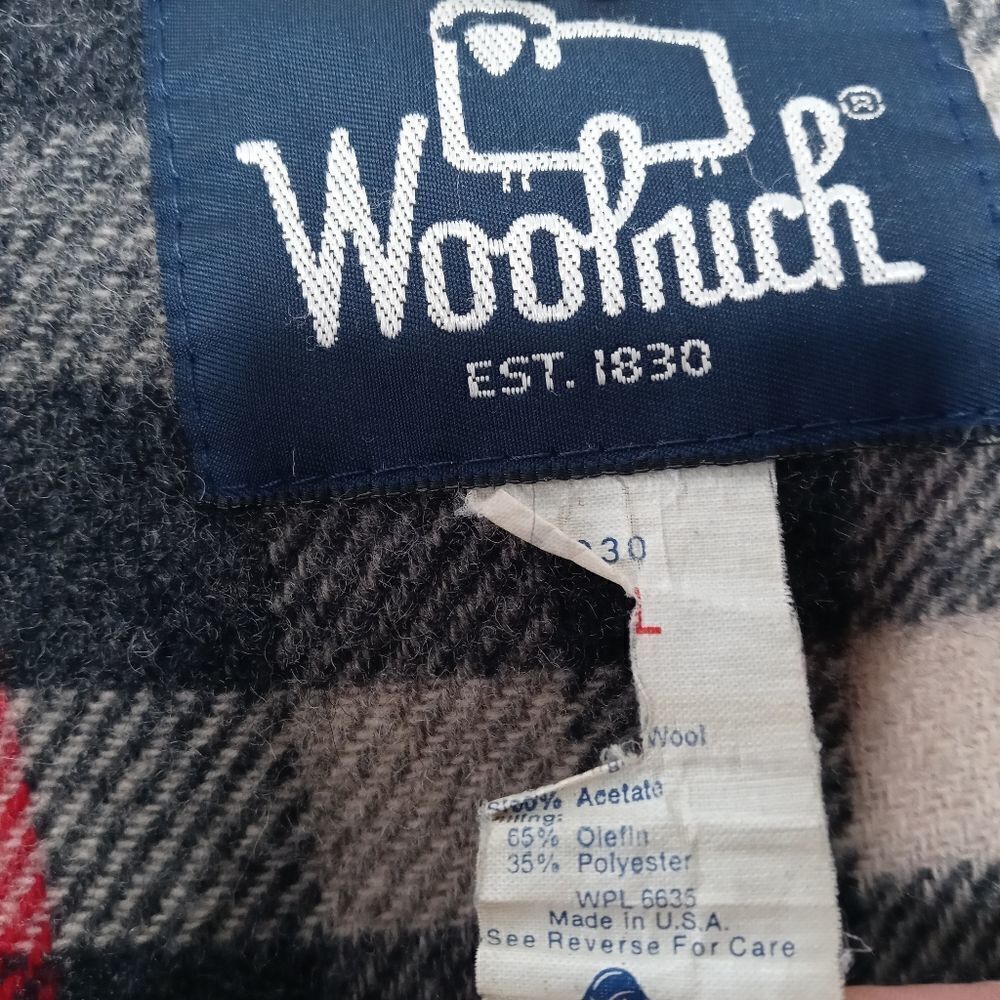 Woolrich heavy jacket  - Picture 9 of 10